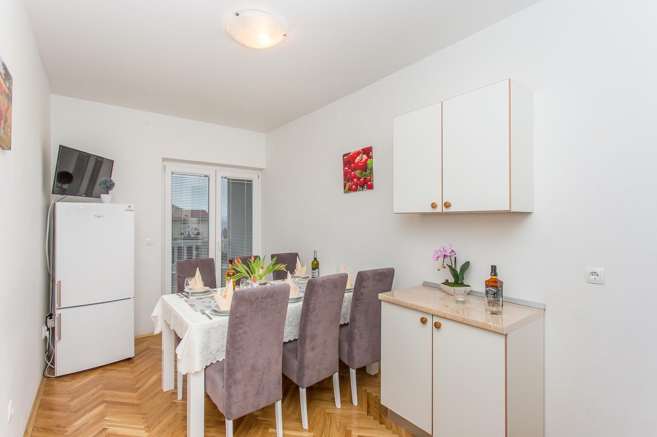 Apartments Grepo Sljeme Makarska Szoba fotó